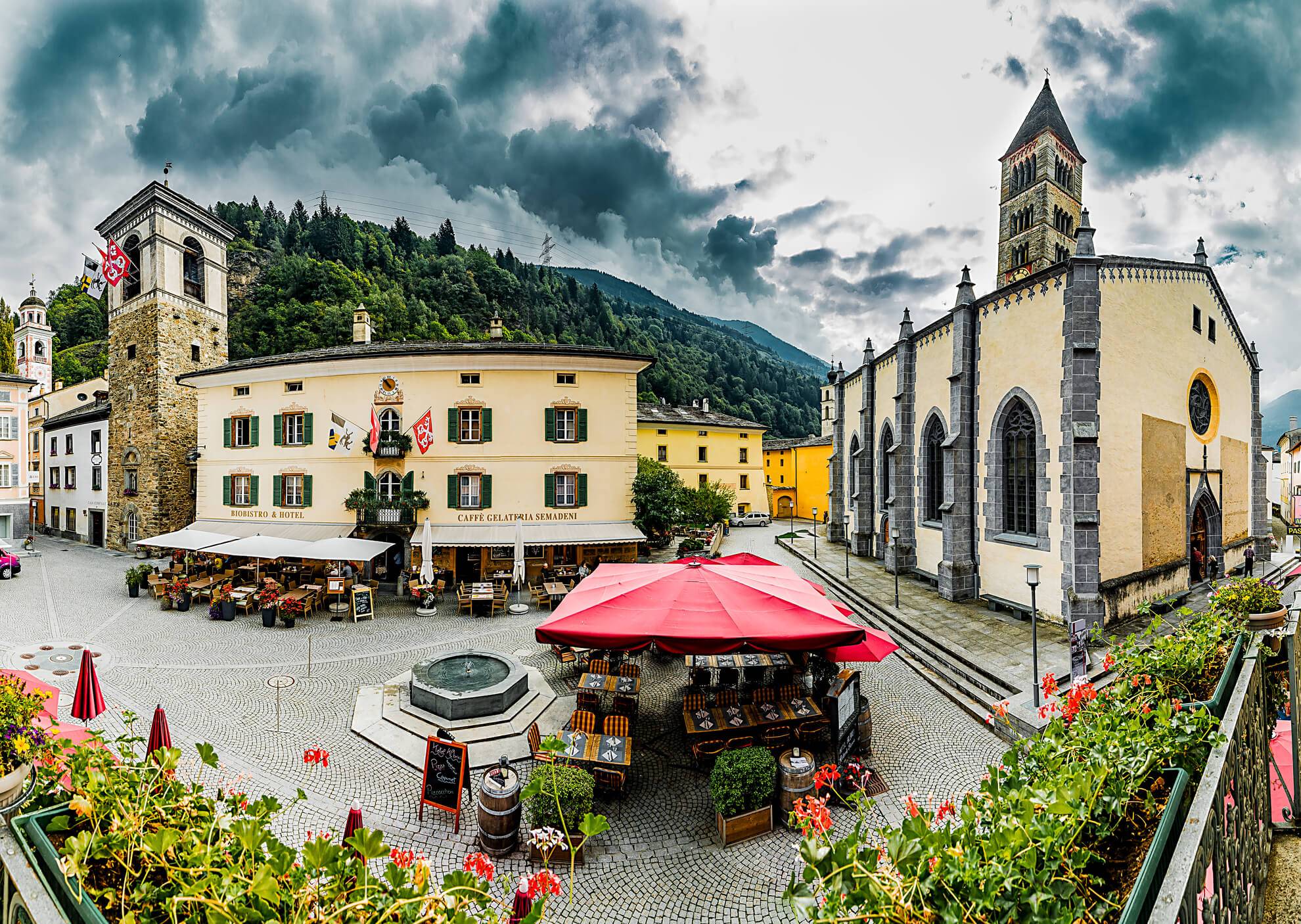 Der Dorfplatz von Poschiavo